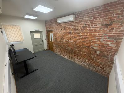 Property Image for The Nag's Yard, Sapperton Park Courtyard, Marjory Lane, Church Broughton, Derby, Derbyshire, DE65 5SL