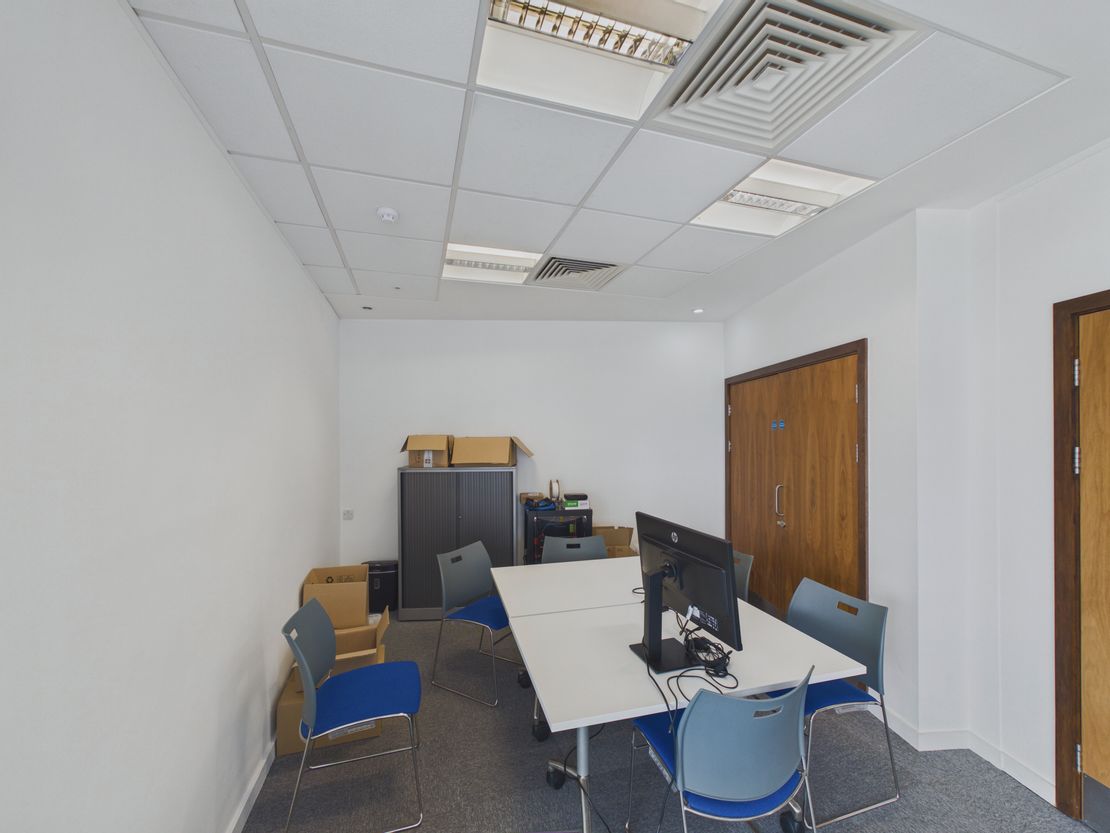 HQ, 5th Floor Suite, 58 Nicholas Street, Chester, Cheshire, CH1 2NP