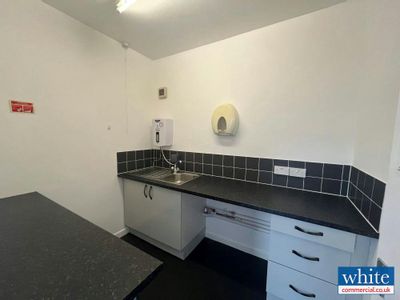 Property Image for 1 Canada Close, Banbury, OX16 2RT