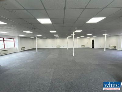 Property Image for 1 Canada Close, Banbury, OX16 2RT