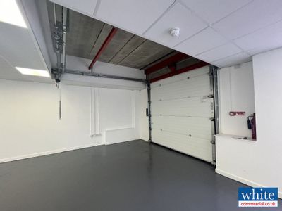 Property Image for 1 Canada Close, Banbury, OX16 2RT