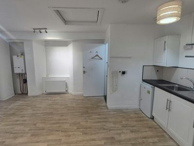 Property Image for 701 Cathcart Road, Mount Florida, Glasgow, G42 8UA