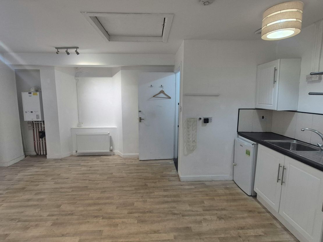 701 Cathcart Road, Mount Florida, Glasgow, G42 8UA