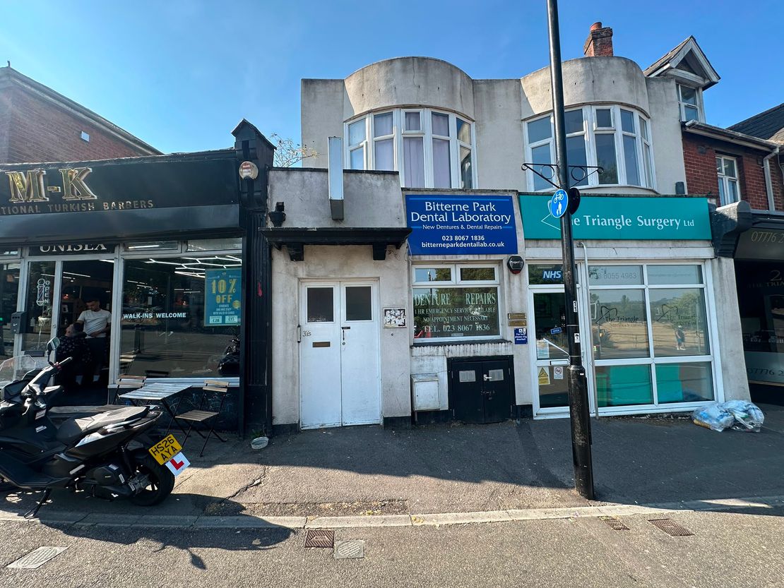 3 The Triangle, Cobden Avenue, Bitterne Park, Southampton, Hampshire, SO18 1FZ