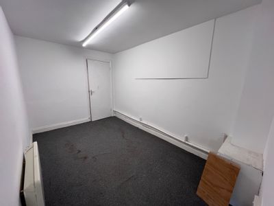 Property Image for The Old Schoolhouse, Provost Street, Fordingbridge, Hampshire, SP6 1AY