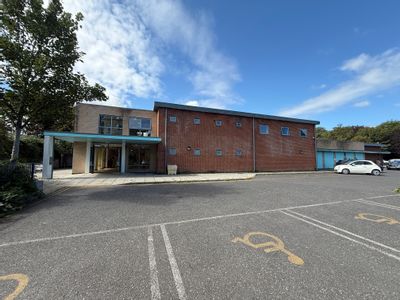 Property Image for Blue Wave Hydrotherapy And Gym Complex, Victoria Road, Margate, Kent, CT9 1NA