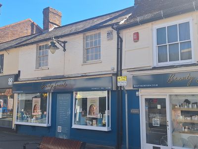 Property Image for 34 East Street, Horsham, West Sussex, RH12 1HL