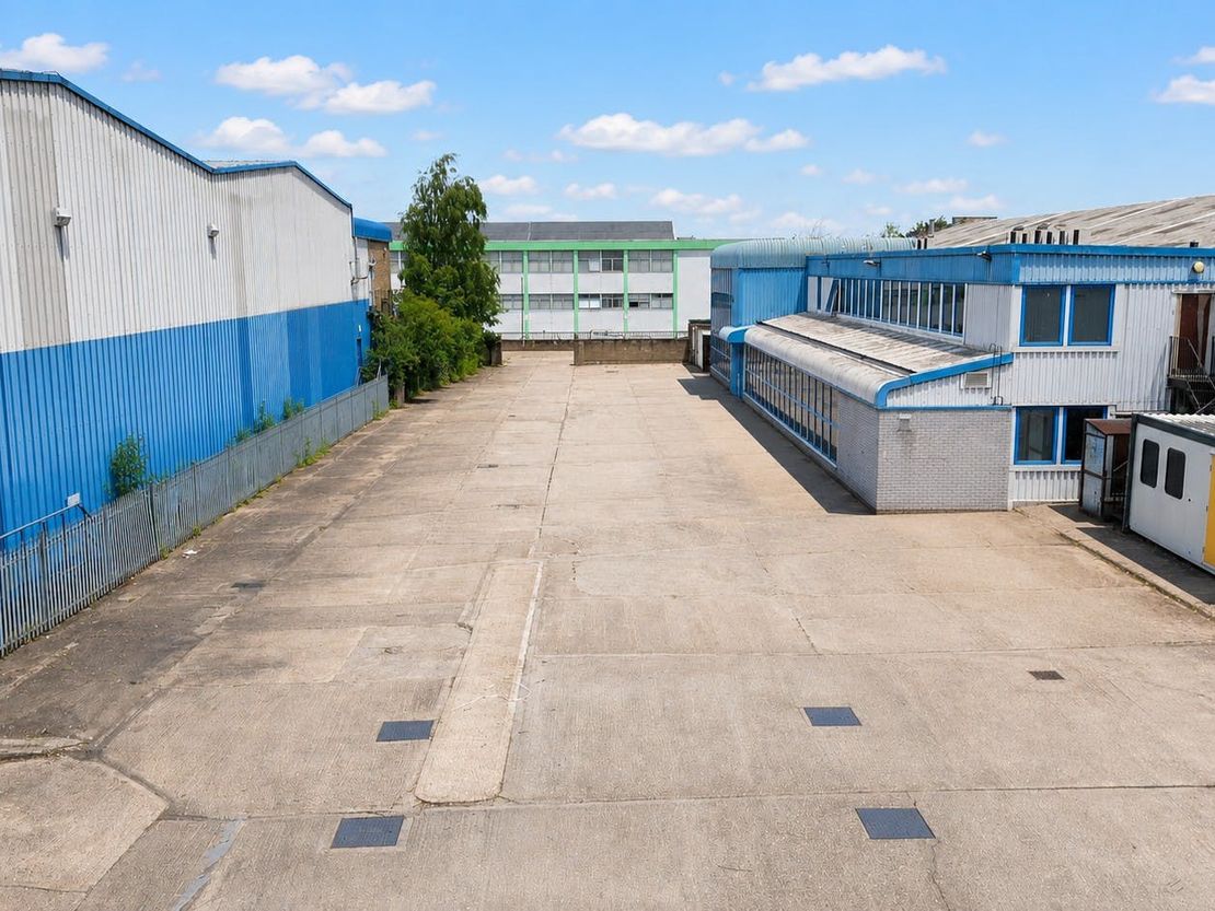16-17 Oakwood Industrial Centre, South Road, Harlow, CM20 2AR
