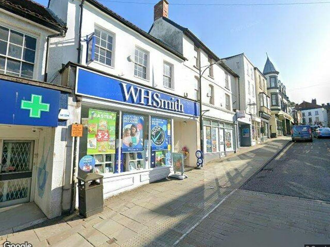 16 High Street, Cas-Gwent, NP16 5LQ