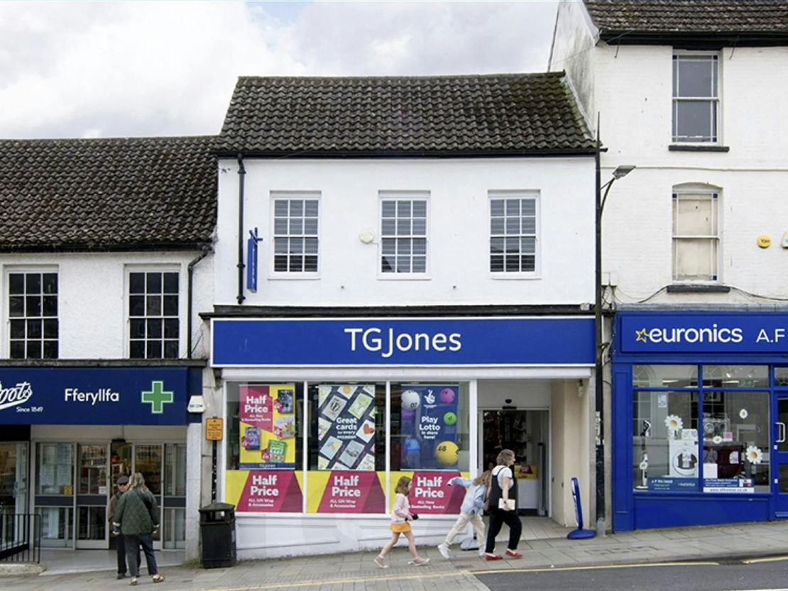 16 High Street, Cas-Gwent, NP16 5LQ