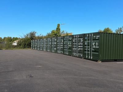 Property Image for Self Storage & Parking, Smeed Dean Centre, Castle Road, Sittingbourne, Kent, ME10 3EW