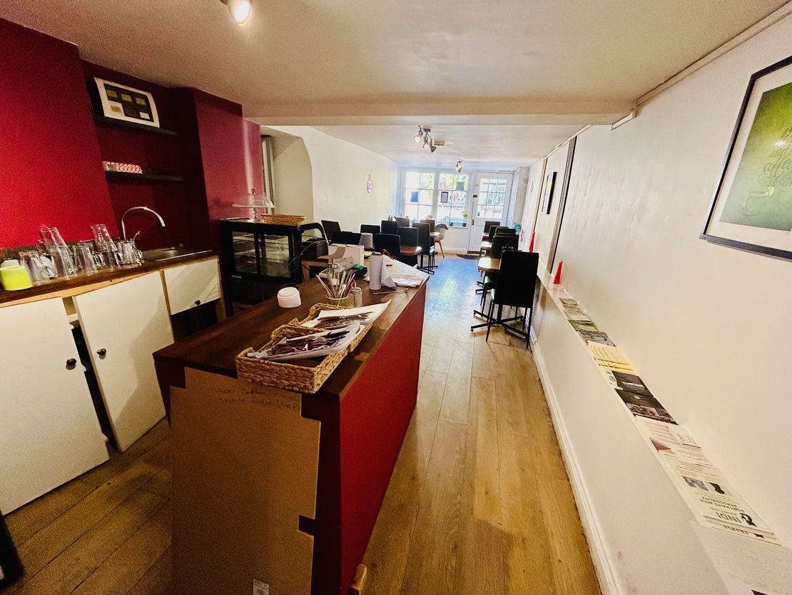 15 The Broadway, Newbury, West Berkshire, RG14 1AS
