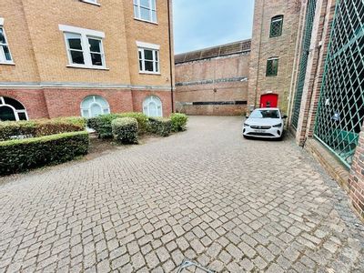 Property Image for 9 Parking Spaces, Oxford Square, Oxford Street, Newbury, West Berkshire, RG14 1JQ
