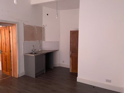 Property Image for 21-25 Headingley Lane, Leeds, West Yorkshire, LS6 1BL