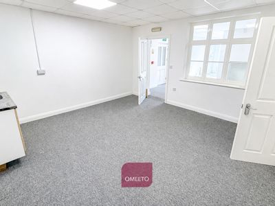 Property Image for 1-4 Market Place, Cheadle, Stoke-On-Trent, Staffordshire, ST10 1AH