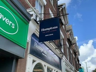 Property Image for 46 High Street, Harpenden, AL5 2SX