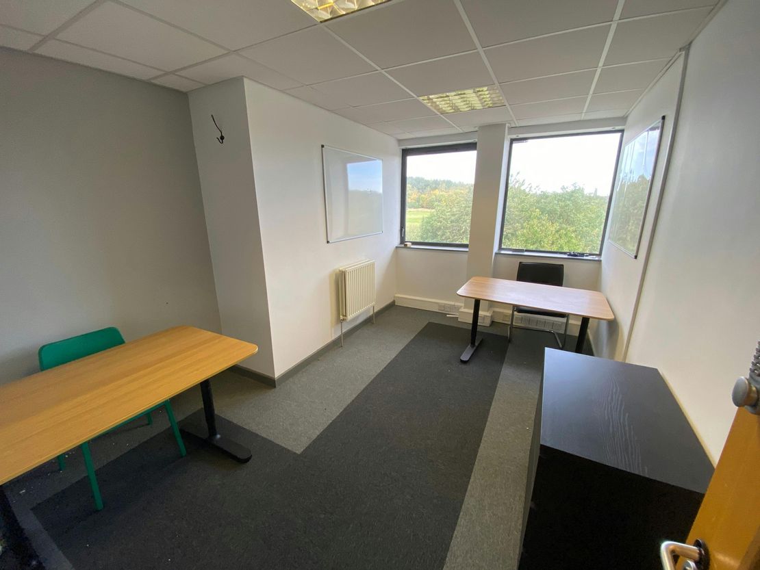 Offices at Ben Arran House, Ben Arran House, Wigwam Lane, Hucknall, NG15 7SZ