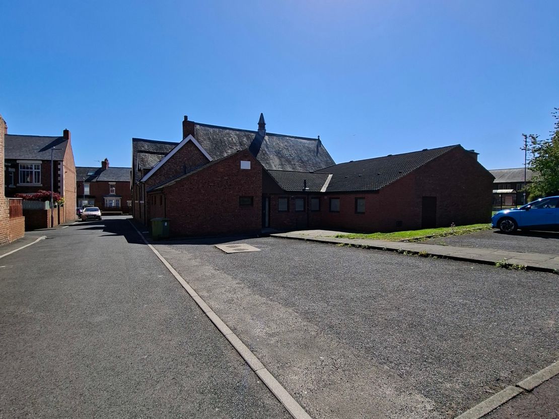 Dunston Hill Methodist Church, Ellison Road, Dunston, Gateshead, Tyne And Wear, NE11 9SS