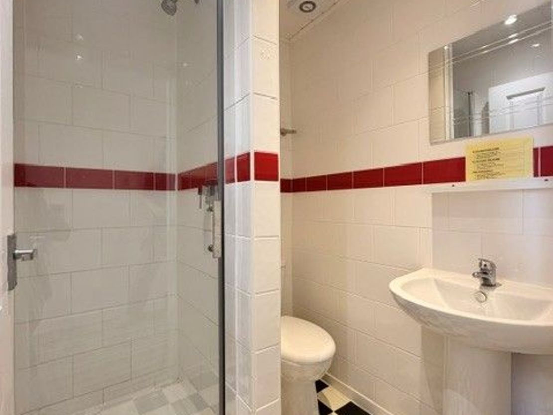 Sunny Days Hotel, 391-395, Promenade, Blackpool, FY1