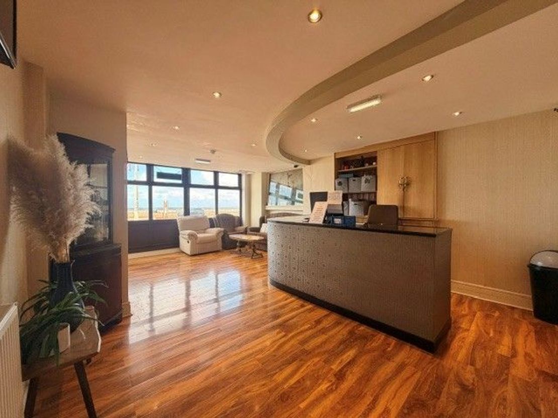 Sunny Days Hotel, 391-395, Promenade, Blackpool, FY1