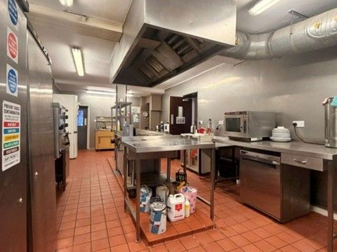 Sunny Days Hotel, 391-395, Promenade, Blackpool, FY1