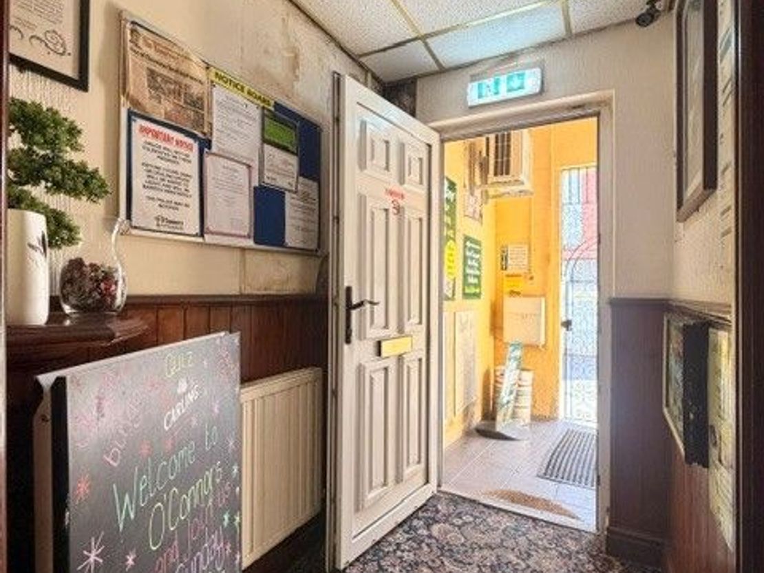 O'Connors Bar 1a St. Georges Lane, Cleveleys, FY5