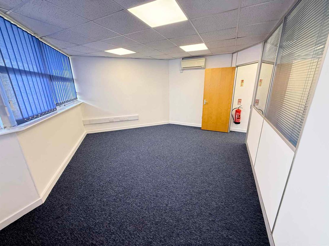 63 Riverside Estate, Sir Thomas Longley Road, Medway City Estate, Rochester, Kent, ME2 4BH