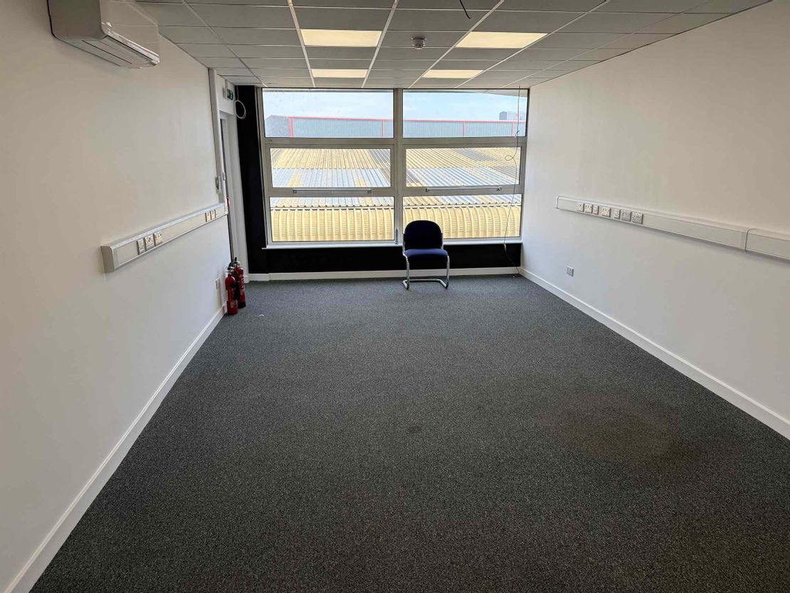 67 Riverside Estate, Sir Thomas Longley Road, Medway City Estate, Rochester, Kent, ME2 4BH