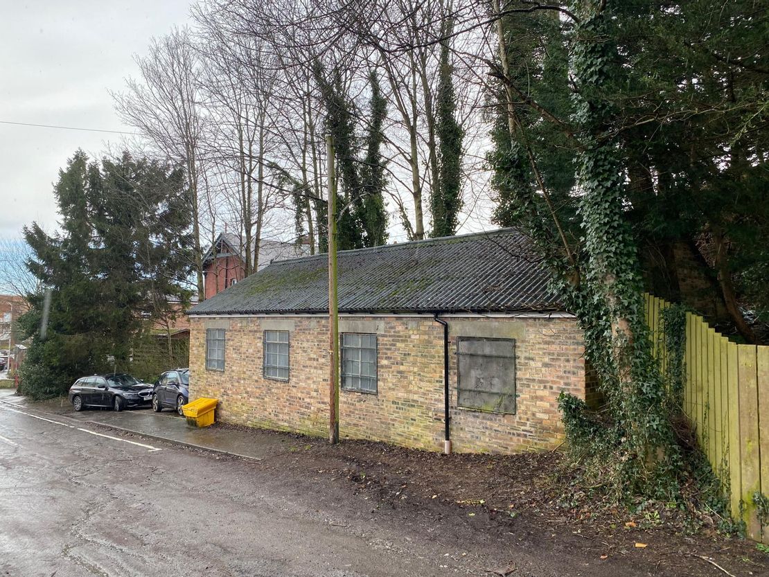 The Garage, Graybank Road, Perth, Perth And Kinross, PH2 0LW