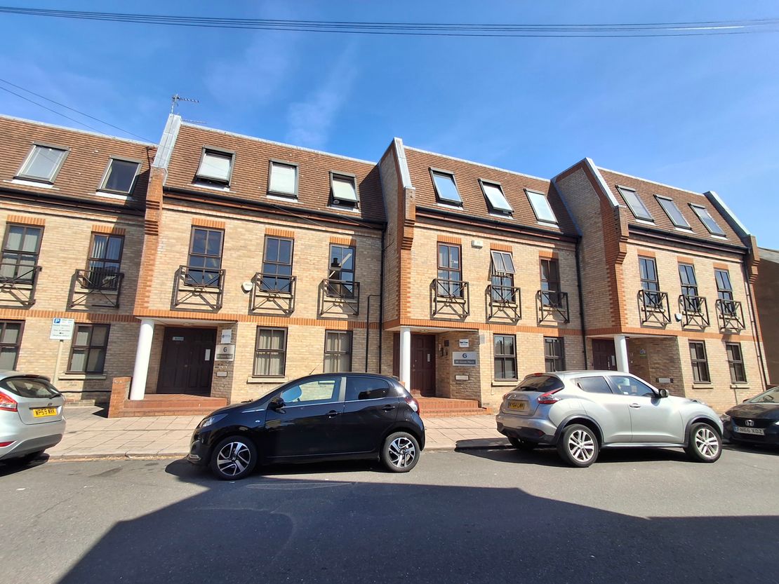 Suite B Ground Floor, 22 Grove Place, Bedford, MK40 3JJ