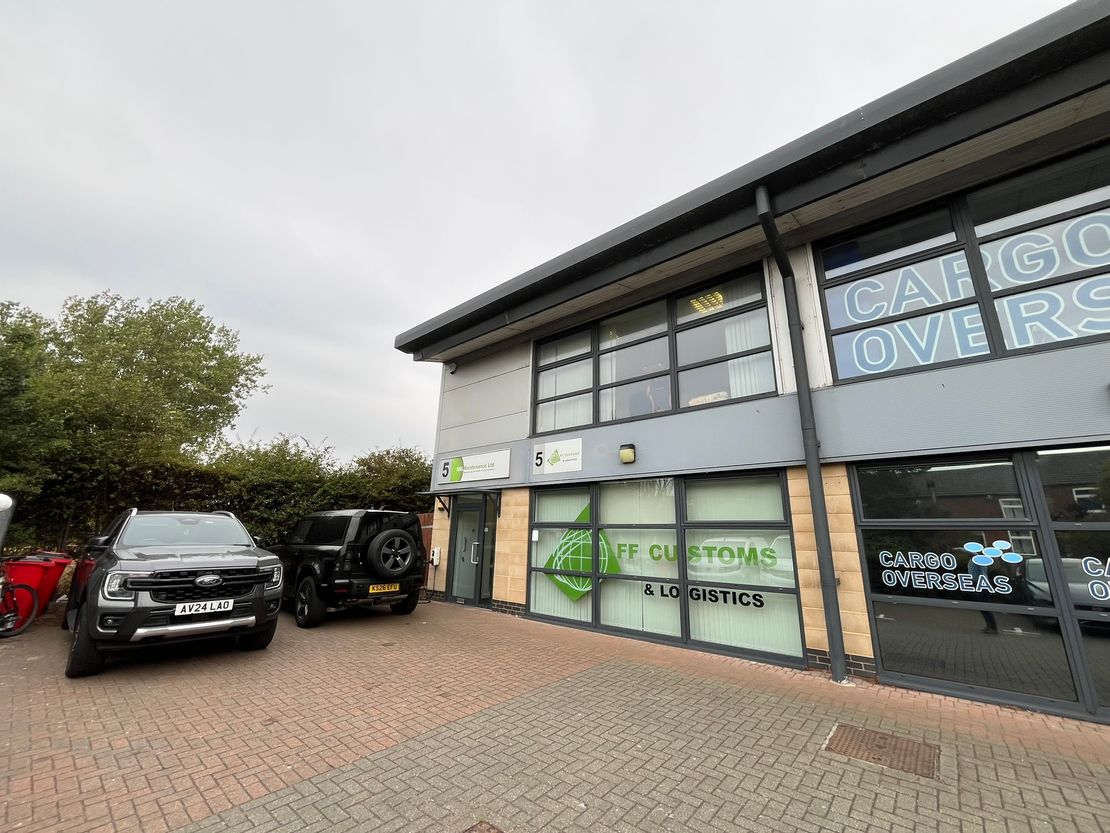 First Floor Unit 5, Summit Business Park, Langer Road, Felixstowe, Suffolk, IP11 2JB