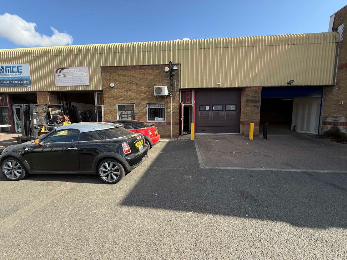 19 Riverside Estate, Sir Thomas Longley Road, Medway City Estate, Rochester, Kent, ME2 4DP