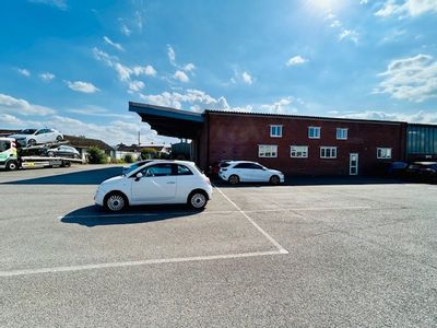 Property Image for Unit 8B, Arnhem Road, Newbury, West Berkshire, RG14 5RU