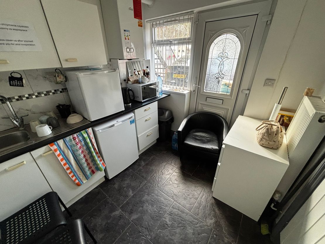 294 Walsgrave Road, Coventry, West Midlands, CV2 4BL