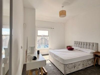 Property Image for 8, Pleasant Street, Blackpool, FY1
