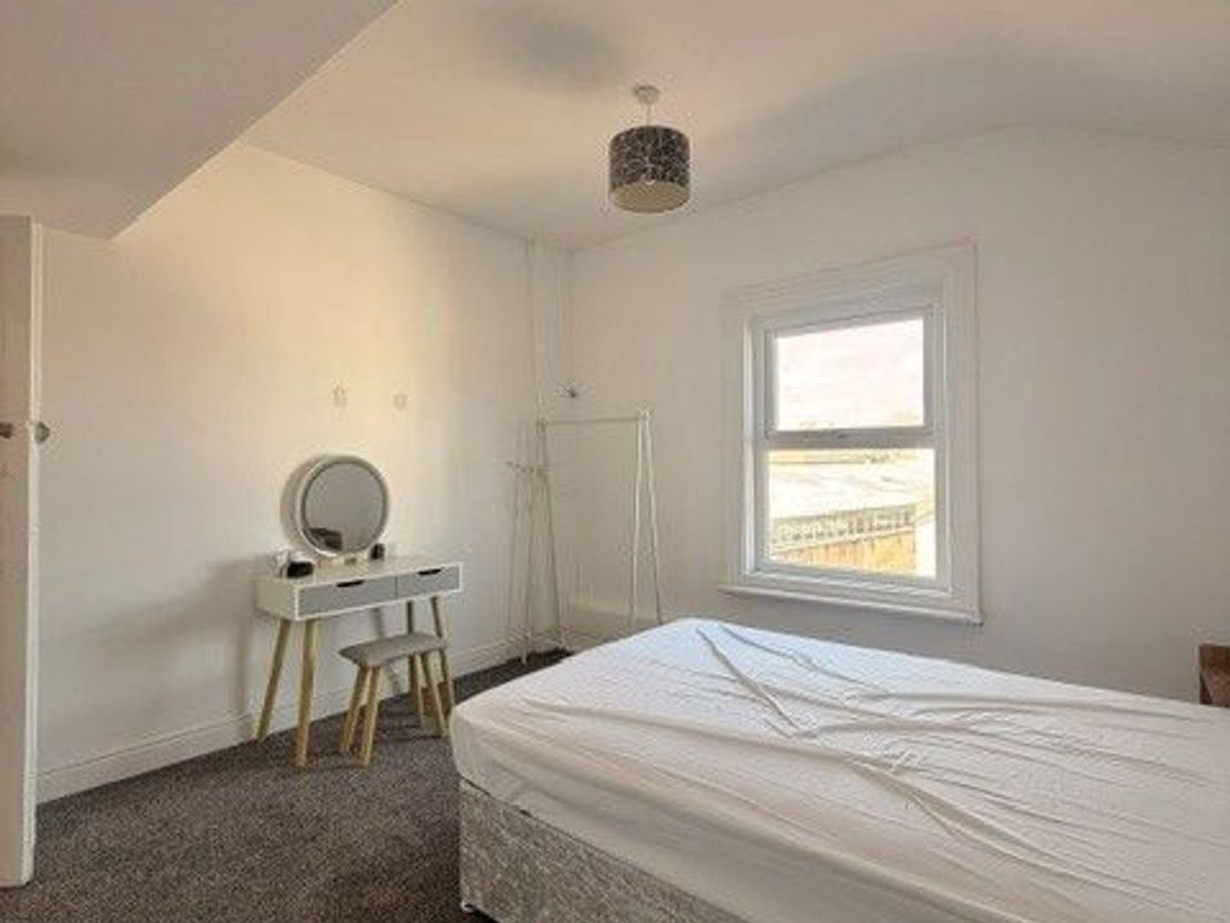 8, Pleasant Street, Blackpool, FY1