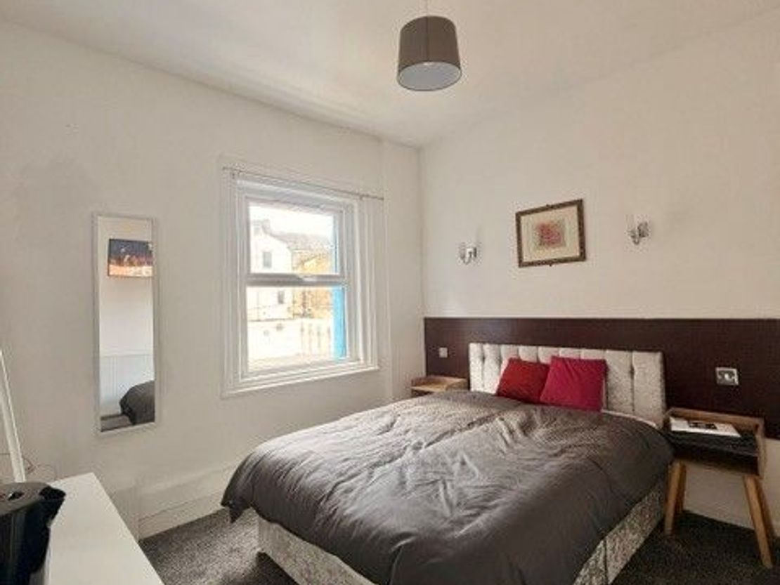 8, Pleasant Street, Blackpool, FY1