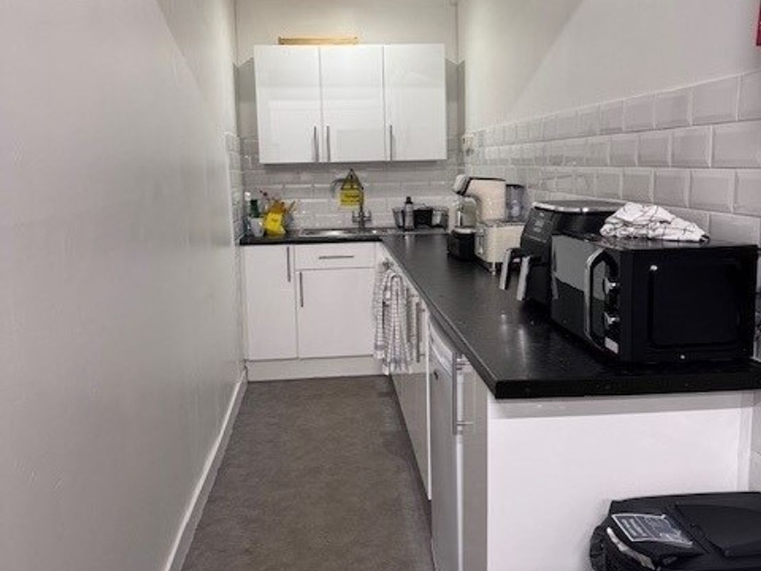 Little Bassetts Farm, Magpie Lane, Little Warley, Brentwood, Essex, CM13 3EA