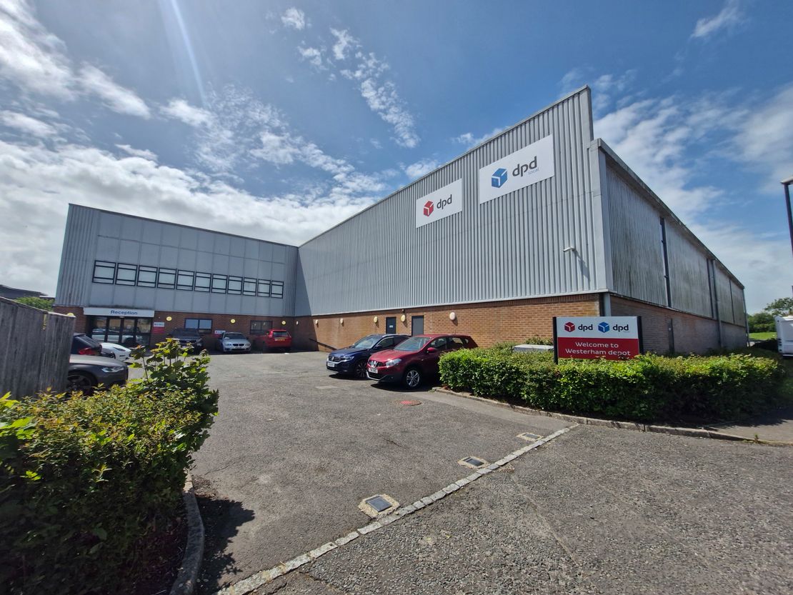 1 Edward Way, Burgess Hill, RH15 9UA