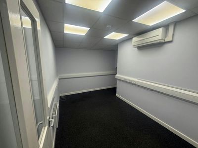 Property Image for 9 Cranford Court, Hardwick Grange, Warrington, WA1 4RX