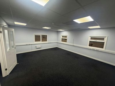 Property Image for 9 Cranford Court, Hardwick Grange, Warrington, WA1 4RX