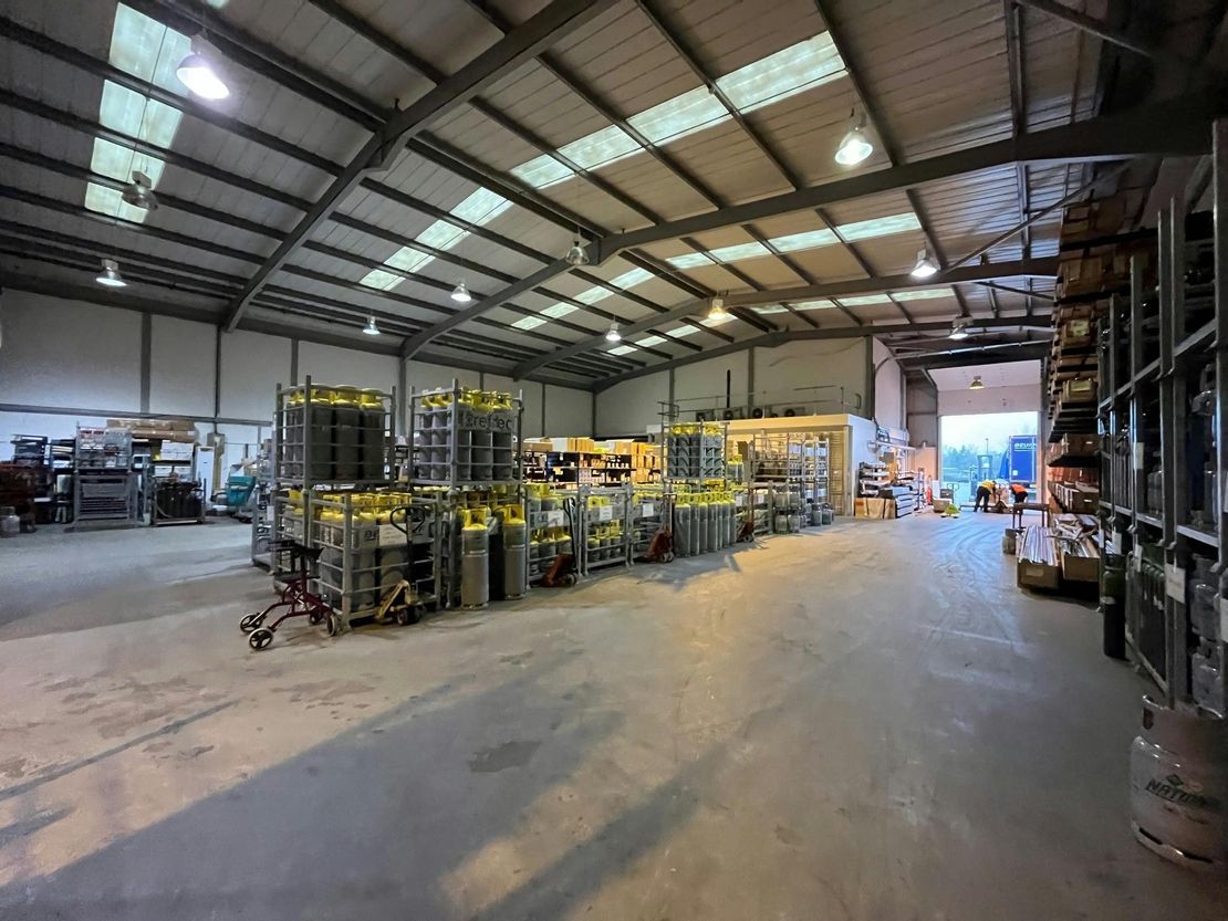 Unit B Imperial Park, Randalls Way, Leatherhead, Leatherhead, KT22 7TA