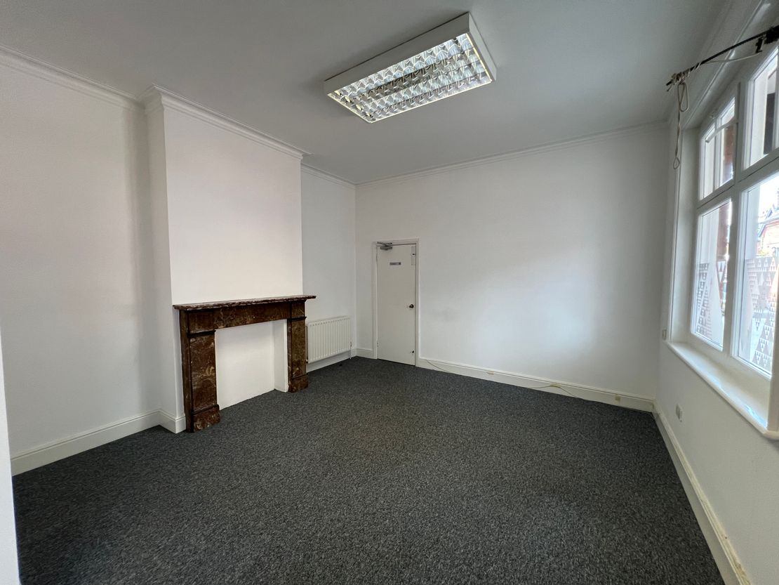 Badger House, Salisbury Road, Blandford Forum, Dorset, DT11 7QD