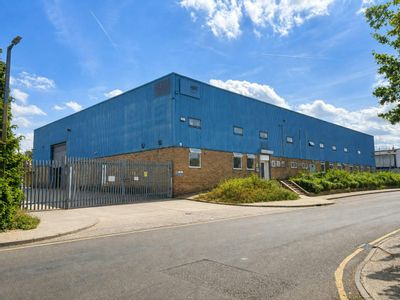 Property Image for 26 Horsecroft Road, Harlow, CM19 5BH