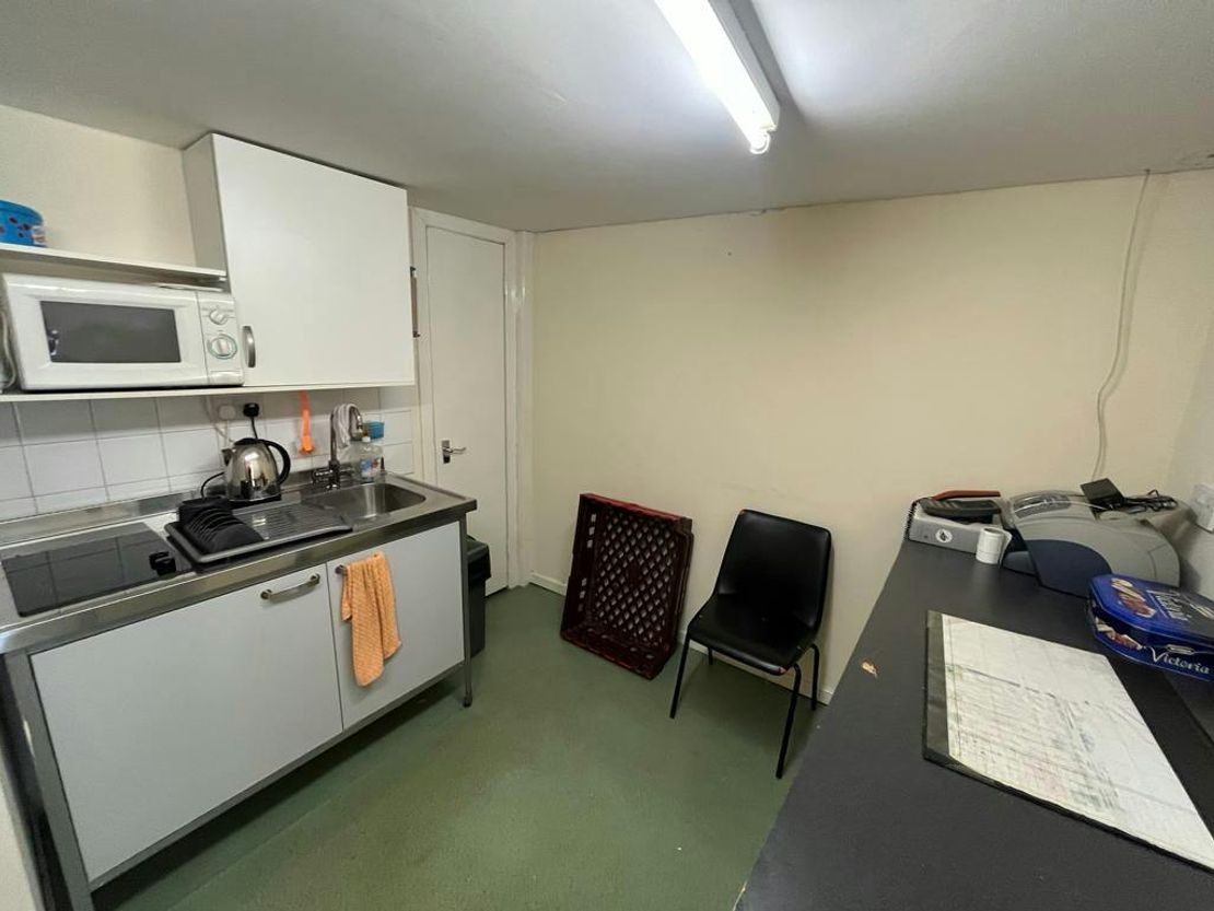 346 Holmlea Road, Cathcart, Glasgow, G44 4BX