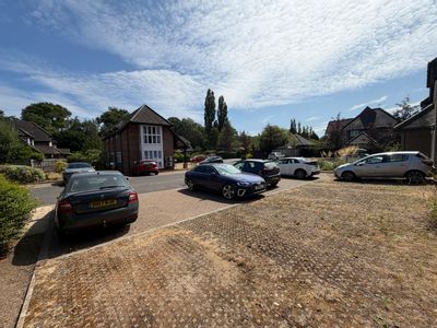 Property Image for 3 Holt Barns, Frith End, Bordon, GU35 0QN