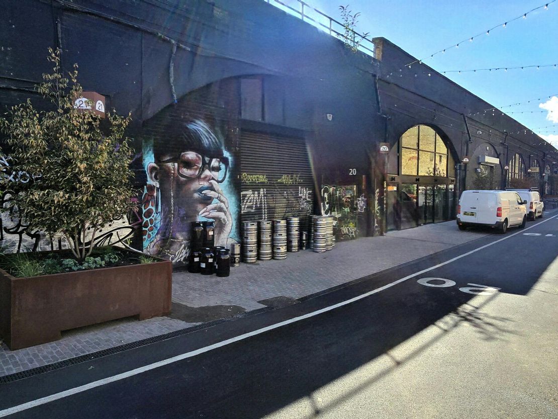 Arch 19, Bohemia Place, Hackney, London, E8 1DU
