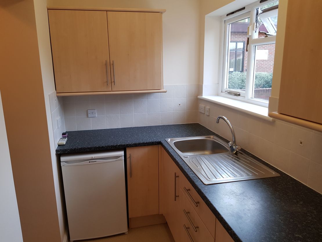 6 Chestnut Avenue, Walderslade, Chatham, Kent, ME5 9AJ