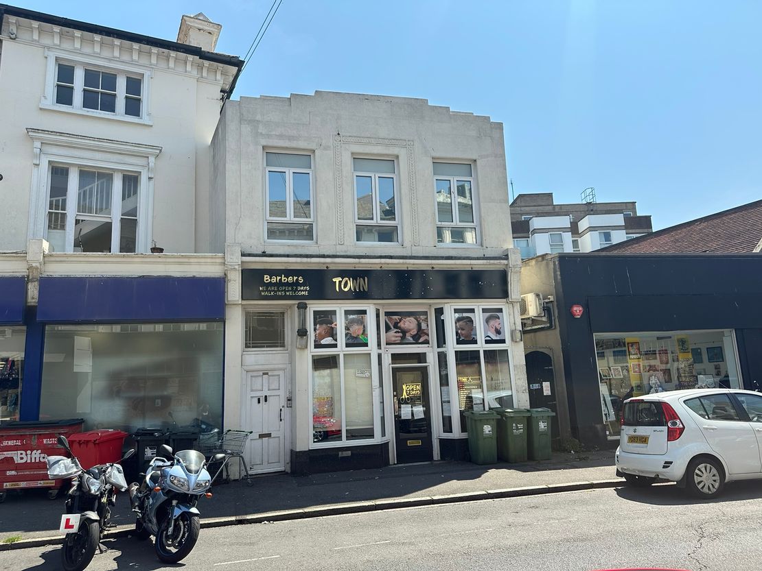 9 Lismore Road, Eastbourne, East Sussex, BN21 3BA