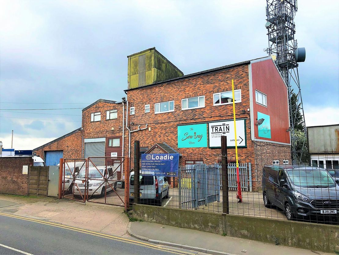 Unit 2B, Station Yard, Sandbach, CW11 3JG